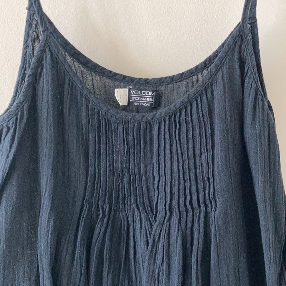 Volcom Tank - Picture 3 of 5